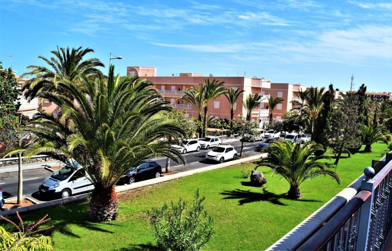 Victoria Family Apartman Tenerife Costa Del Silencio Exterior photo