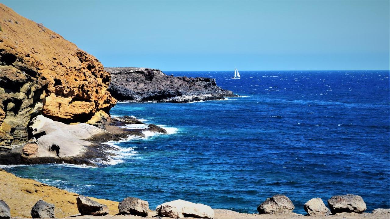 Victoria Family Apartman Tenerife Costa Del Silencio Exterior photo