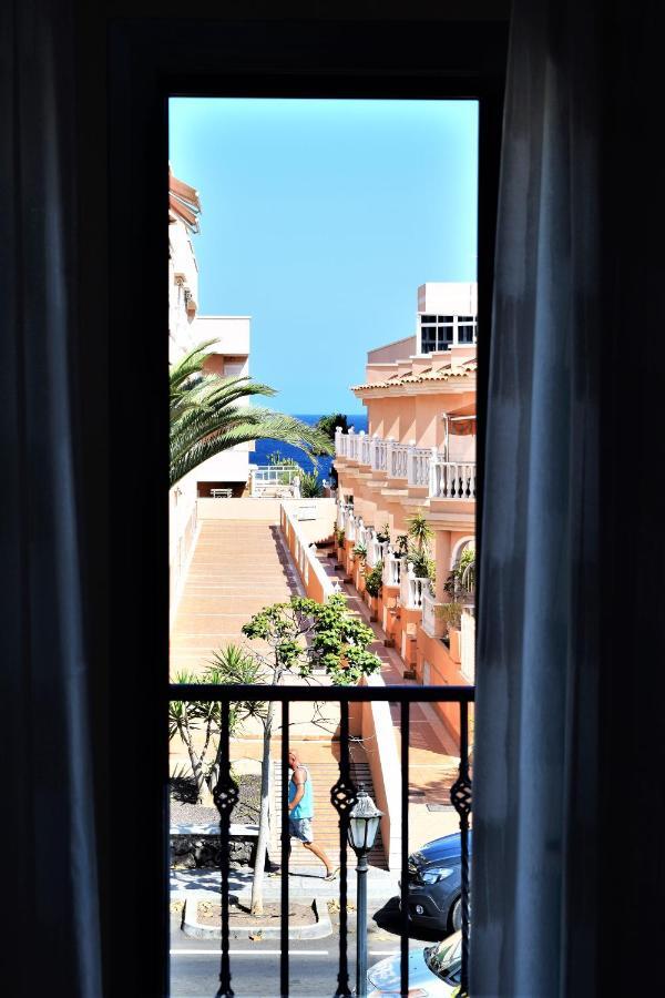 Victoria Family Apartman Tenerife Costa Del Silencio Exterior photo
