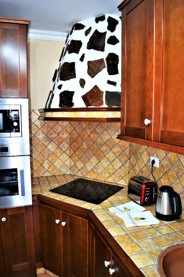Victoria Family Apartman Tenerife Costa Del Silencio Exterior photo